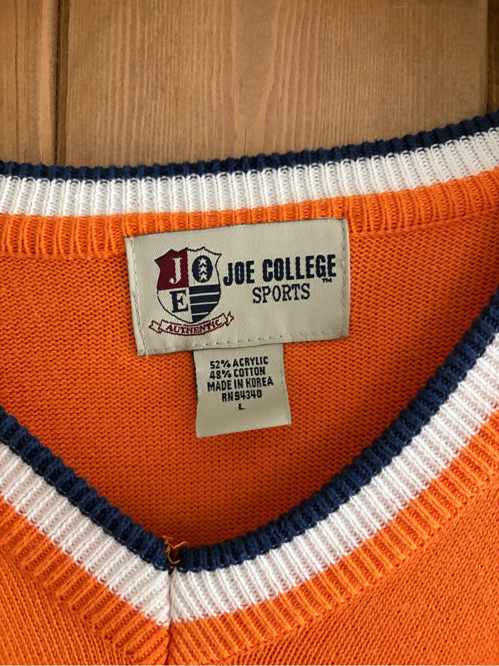 Vintage Tennessee Volunteers Orange V-Neck Sweater - Picture 3 of 4